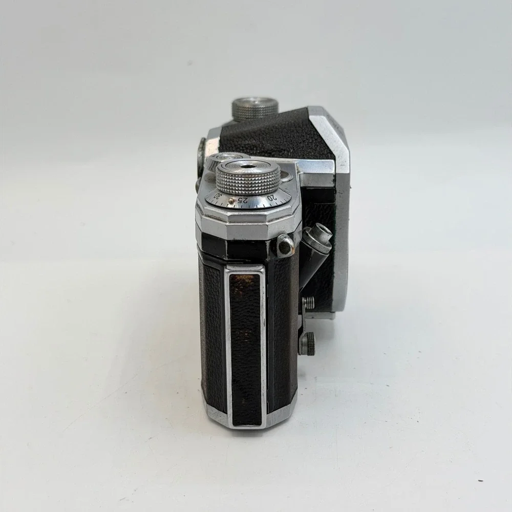 Contax D Zeiss Ikon VEB 35mm SLR Film Camera Body East Germany Vintage M42 Mount